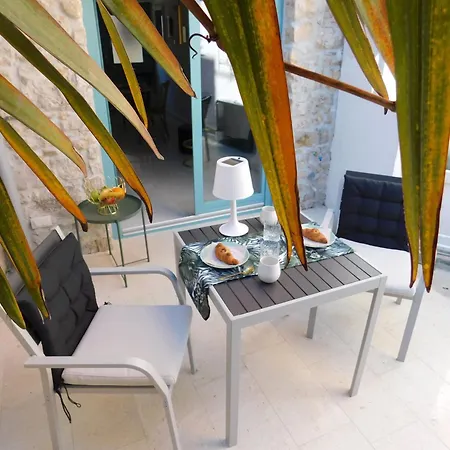 Apartment Bezauberndes Steinhaus Mit Garten In Der Altstadt Von *